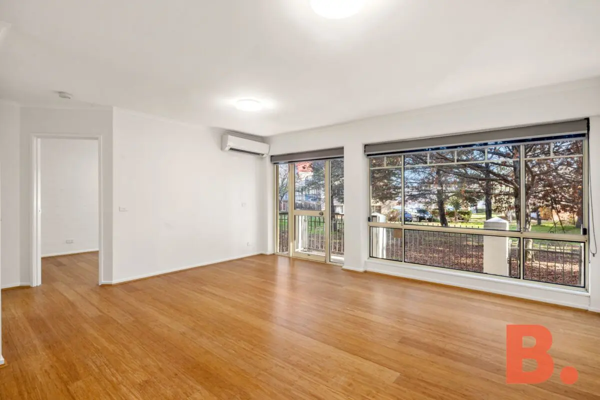 4/10 Tank Street, PHILLIP, ACT 2606